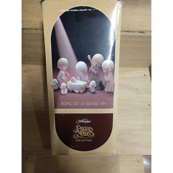 Precious Moments Nativity Set "Come Let Us Adore Him" Figurines-9 pcs. - Picture 2 of 6